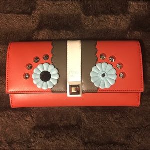 FENDI Send offers Faces Leather Continental Wallet